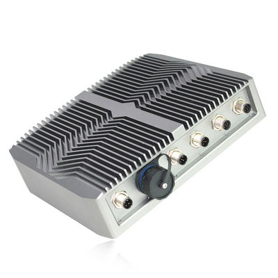 IP65 8vo PC integrada industrial Fanless de la caja de la GEN I3 I5 I7 con el RJ45